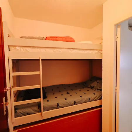 Cosy Proche De La Plage. דירה סניוס